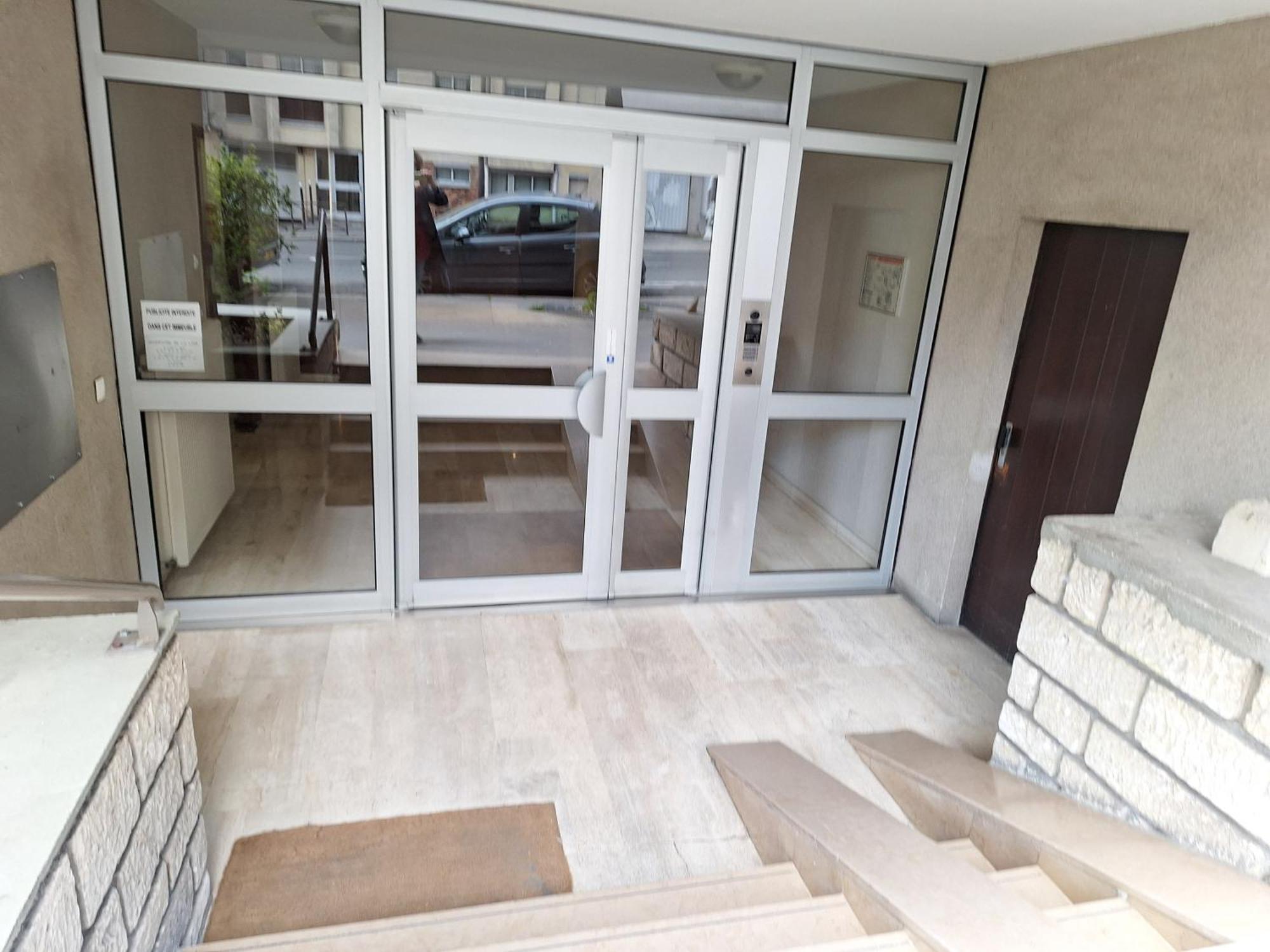 Chic Parisian Studio Retreat Bright Spacious And Secure Parking Dış mekan fotoğraf